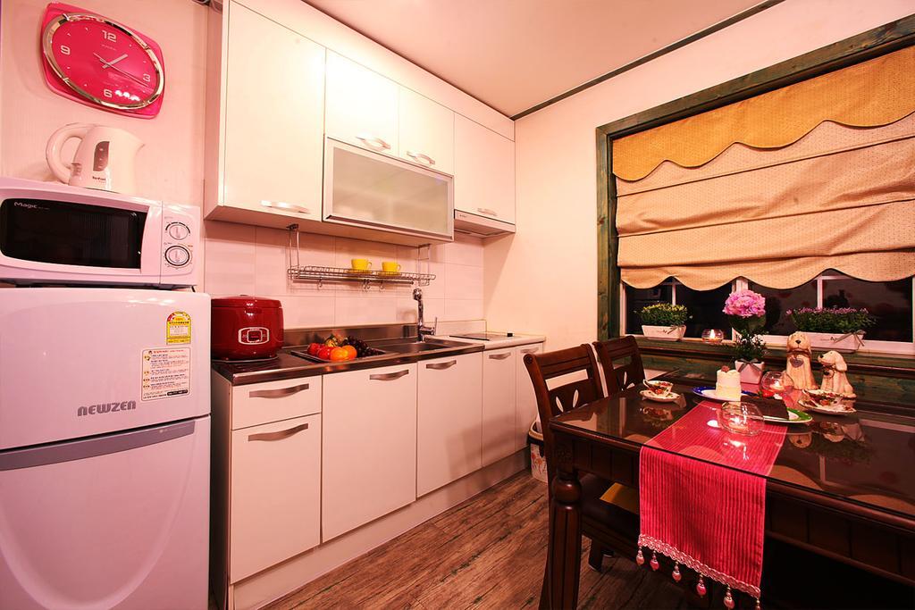 Muju Iris Pension Экстерьер фото